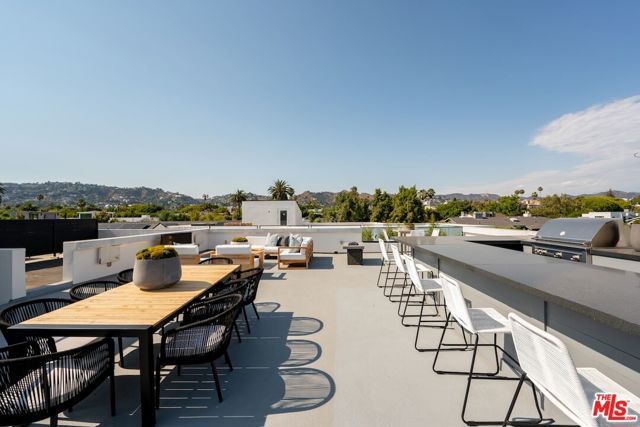 818 N Curson Avenue, Los Angeles, CA 90046