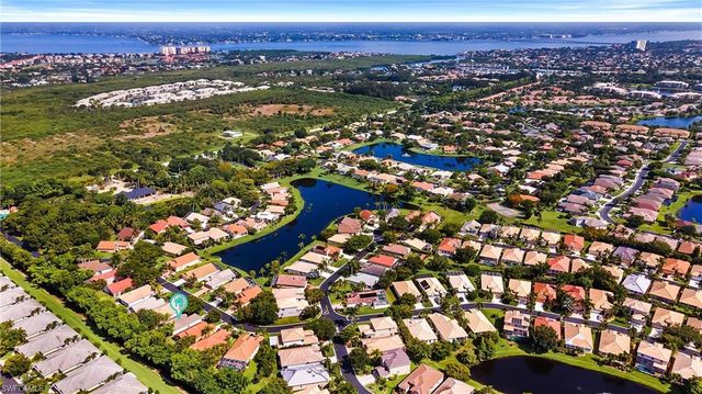 9801 Las Casas DR, Fort Myers, FL 33919