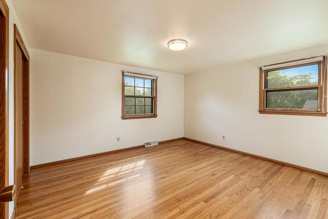 W213N10189 Beech DRIVE, Colgate, WI 53017