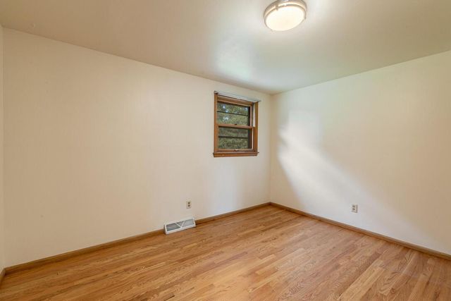W213N10189 Beech DRIVE, Colgate, WI 53017