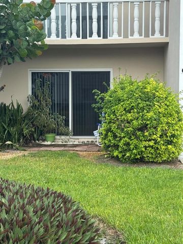 90 South Boulevard 1c, Boynton Beach, FL 33435
