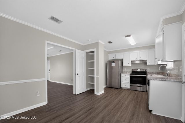215 Sundance Circle, Richland, MS 39218