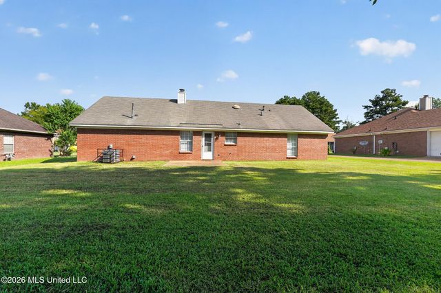 215 Sundance Circle, Richland, MS 39218