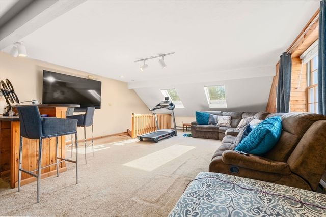 75 Village St 75, Easton, MA 02375