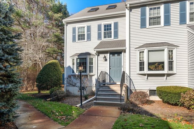 75 Village St 75, Easton, MA 02375