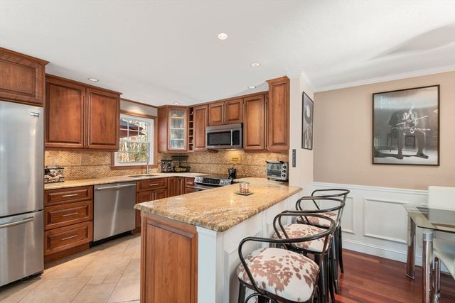 75 Village St 75, Easton, MA 02375