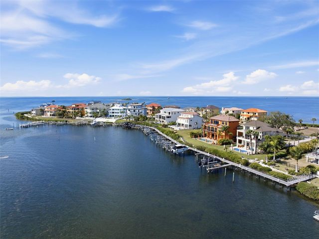 25 HARBORPOINTE DRIVE, Port Richey, FL 34668