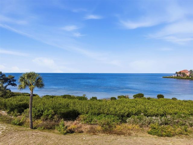 25 HARBORPOINTE DRIVE, Port Richey, FL 34668