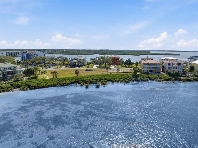 25 HARBORPOINTE DRIVE, Port Richey, FL 34668