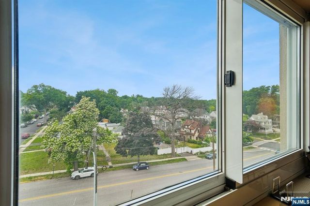 310 Lookout Avenue 501, Hackensack, NJ 07601