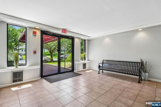 310 Lookout Avenue 501, Hackensack, NJ 07601