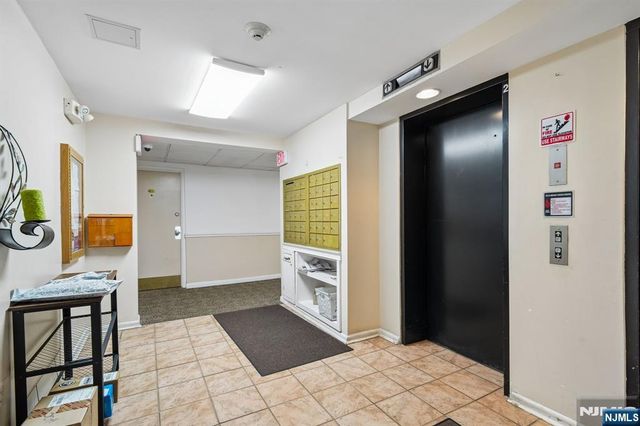 310 Lookout Avenue 501, Hackensack, NJ 07601