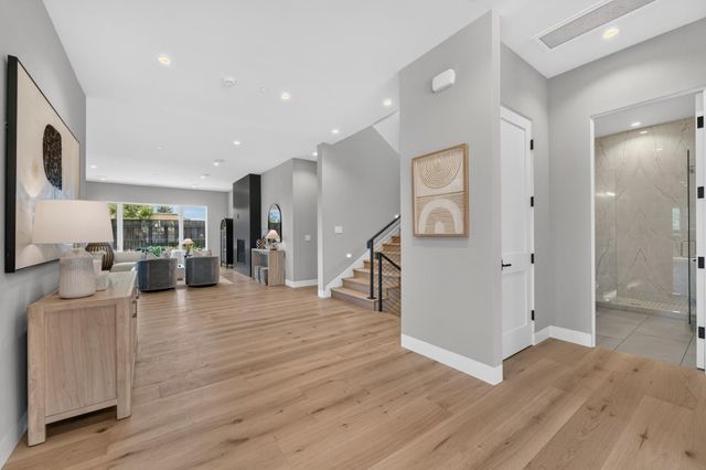 104 Sporleder Court, Los Gatos, CA 95032