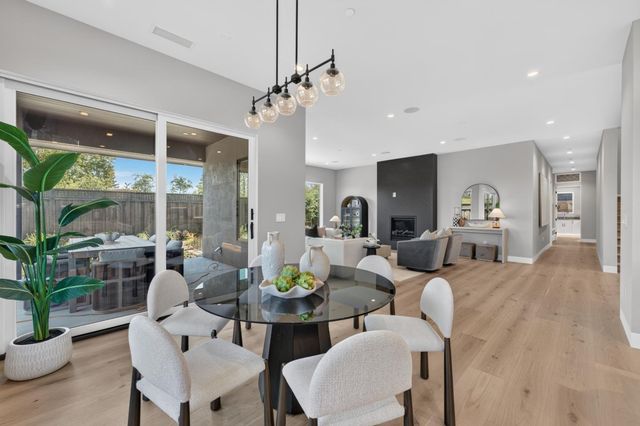 104 Sporleder Court, Los Gatos, CA 95032