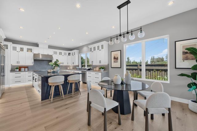 104 Sporleder Court, Los Gatos, CA 95032
