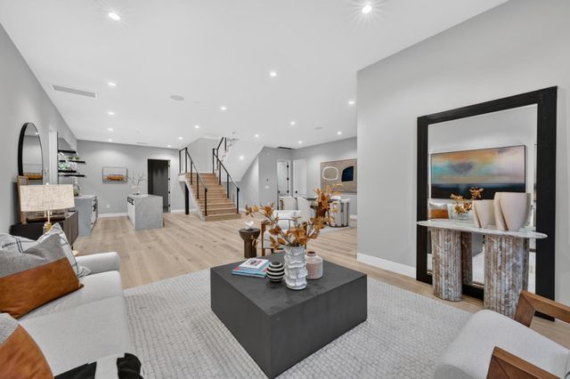 104 Sporleder Court, Los Gatos, CA 95032