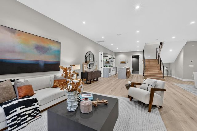 104 Sporleder Court, Los Gatos, CA 95032