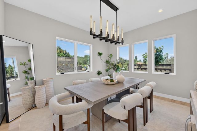 104 Sporleder Court, Los Gatos, CA 95032