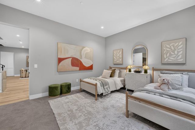 104 Sporleder Court, Los Gatos, CA 95032
