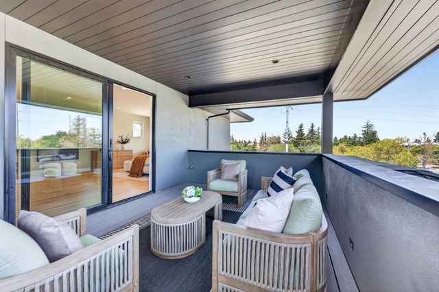 104 Sporleder Court, Los Gatos, CA 95032