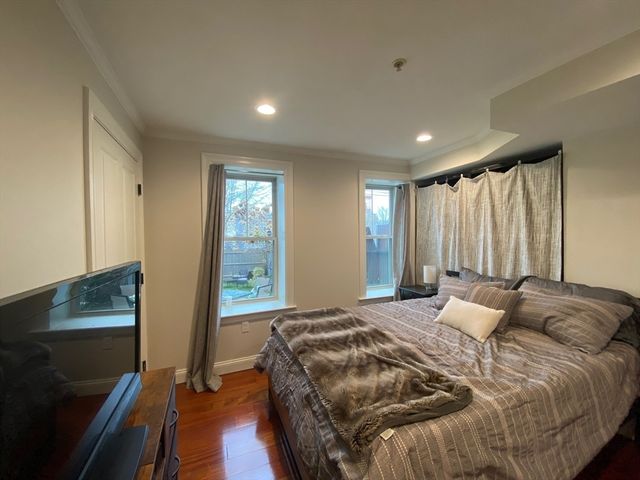 92 Pleasant Street Garden, Boston, MA 02125