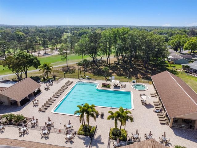 2231 LARK CIRCLE E F, Palm Harbor, FL 34684