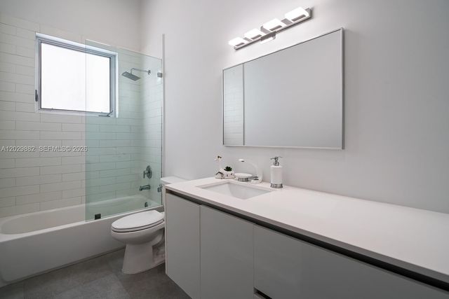3073 Carter Street, Miami, FL 33133
