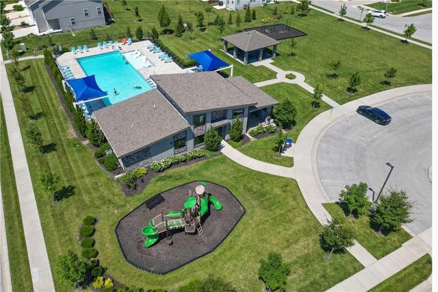 3813 SW Maryville Place, Lee's Summit, MO 64082