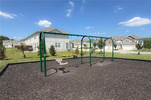 3813 SW Maryville Place, Lee's Summit, MO 64082