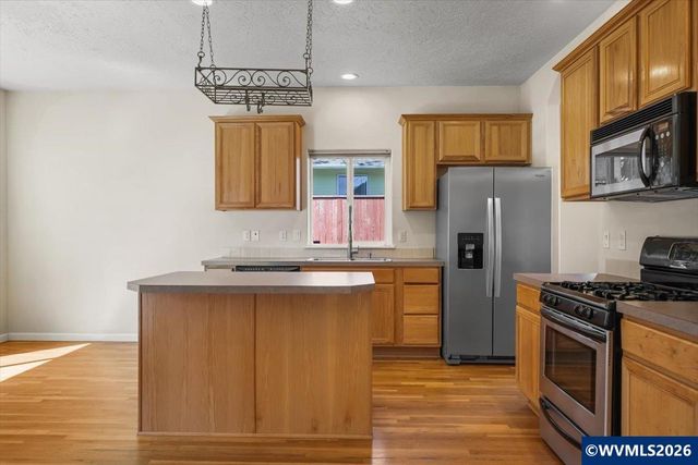 2662 Oak Glen St NW, Albany, OR 97321