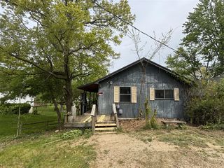 46706 Broadway Street, Bloomingdale, MI 49026