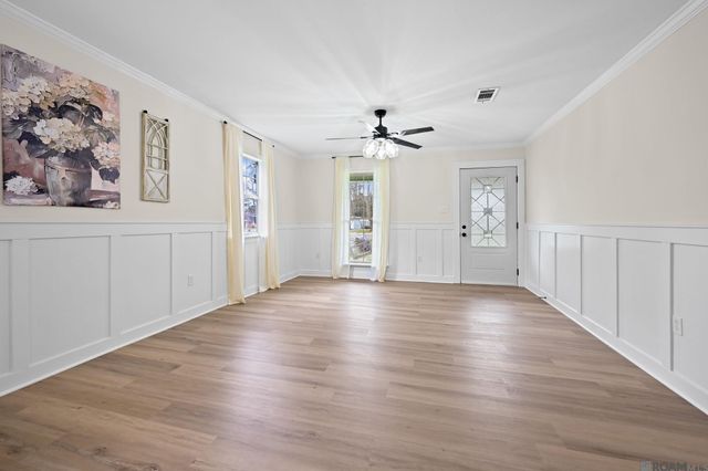 30674 Corbin Ave, Walker, LA 70785