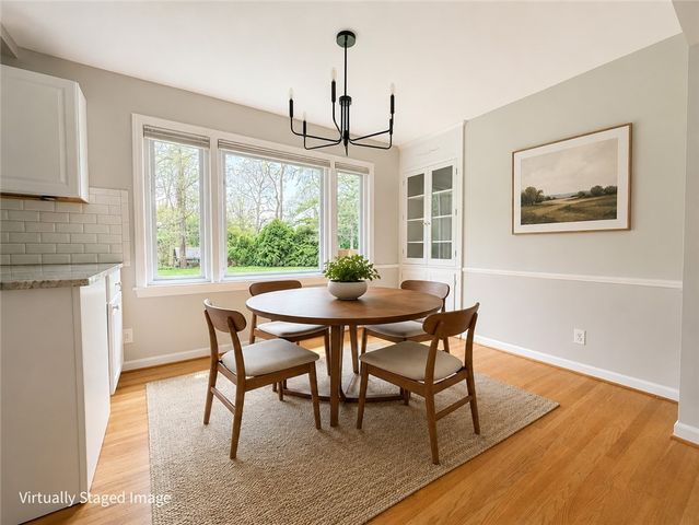 15 Lochnavar Parkway, Pittsford, NY 14534