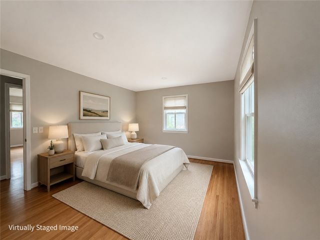15 Lochnavar Parkway, Pittsford, NY 14534