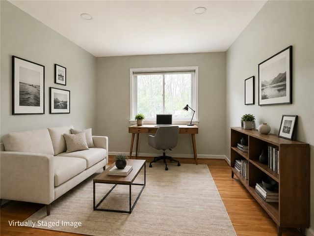 15 Lochnavar Parkway, Pittsford, NY 14534