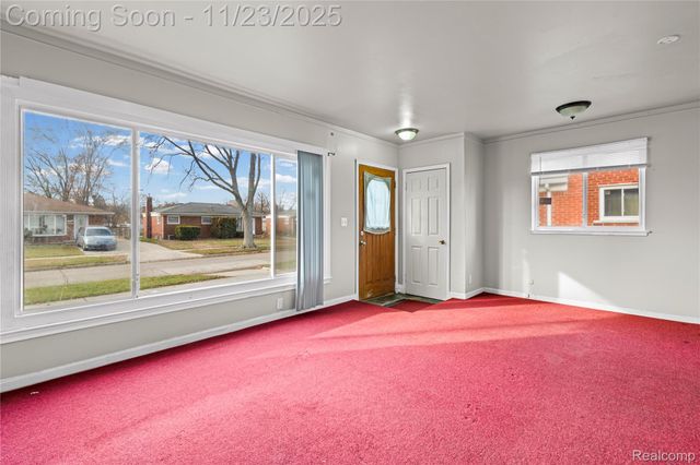 23344 Panama Avenue, Warren, MI 48091