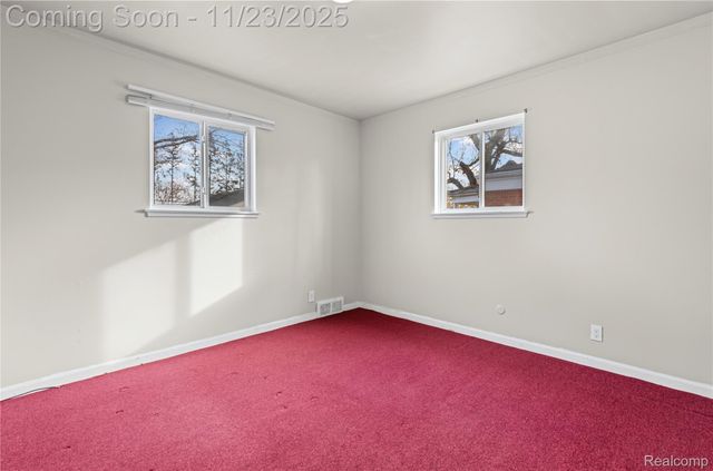 23344 Panama Avenue, Warren, MI 48091