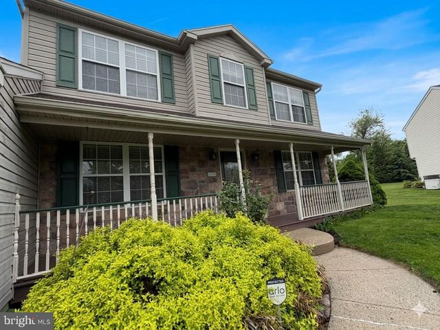 108 PARKSIDE DR, Dublin, PA 18917