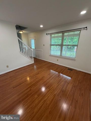 108 PARKSIDE DR, Dublin, PA 18917