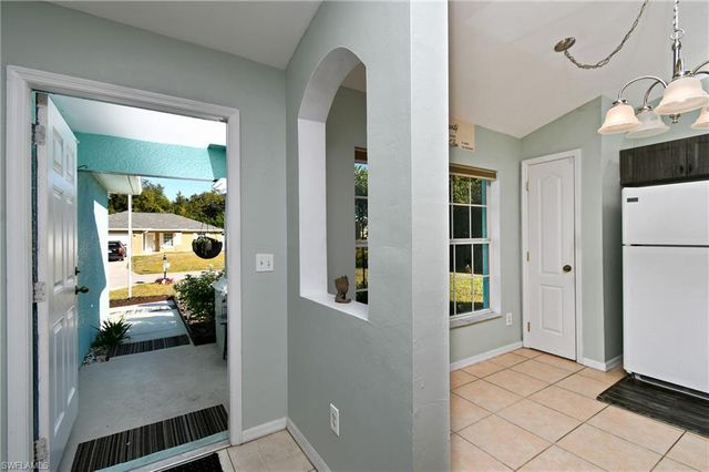 2909 2nd ST SW, Lehigh Acres, FL 33976