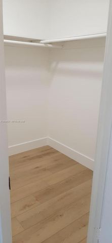 1750 NE 191st Street 5082, Miami, FL 33179