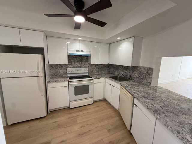 1750 NE 191st Street 5082, Miami, FL 33179