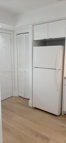 1750 NE 191st Street 5082, Miami, FL 33179