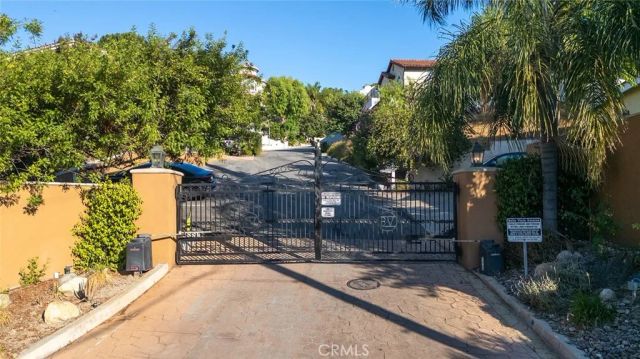 24923 Bella Vista, Newhall, CA 91321