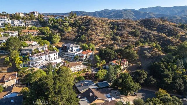 24923 Bella Vista, Newhall, CA 91321