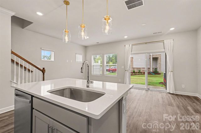 6126 Starview Terrace, Charlotte, NC 28216