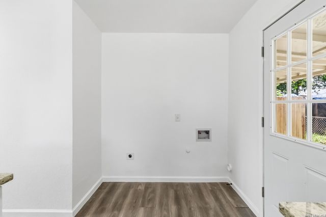 522 CRANE AVE, San Antonio, TX 78214