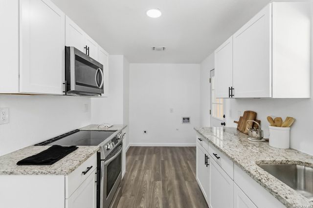 522 CRANE AVE, San Antonio, TX 78214