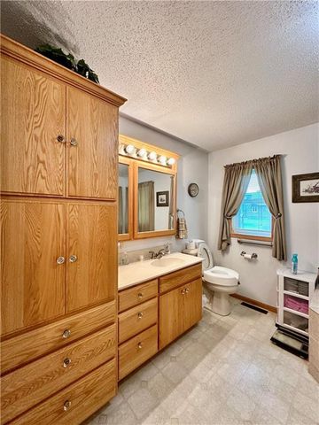 430 Linden Avenue, Rice Lake, WI 54868