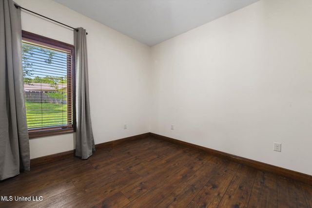 648 Iona Court, Diamondhead, MS 39525